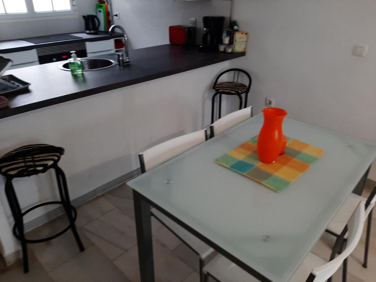 Castillo de Sabinillas Puerto De La Duquesa Beach Apartment מראה חיצוני תמונה