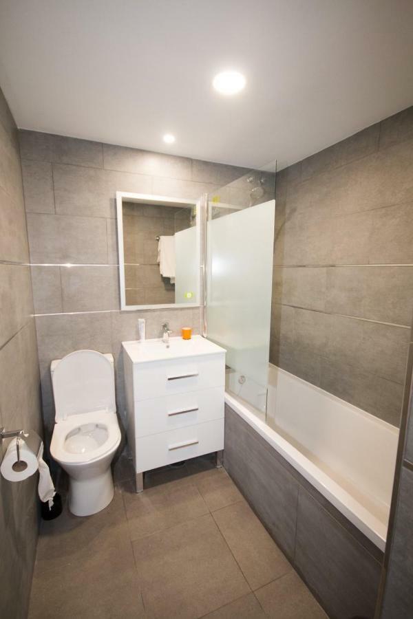 Castillo de Sabinillas Puerto De La Duquesa Beach Apartment מראה חיצוני תמונה