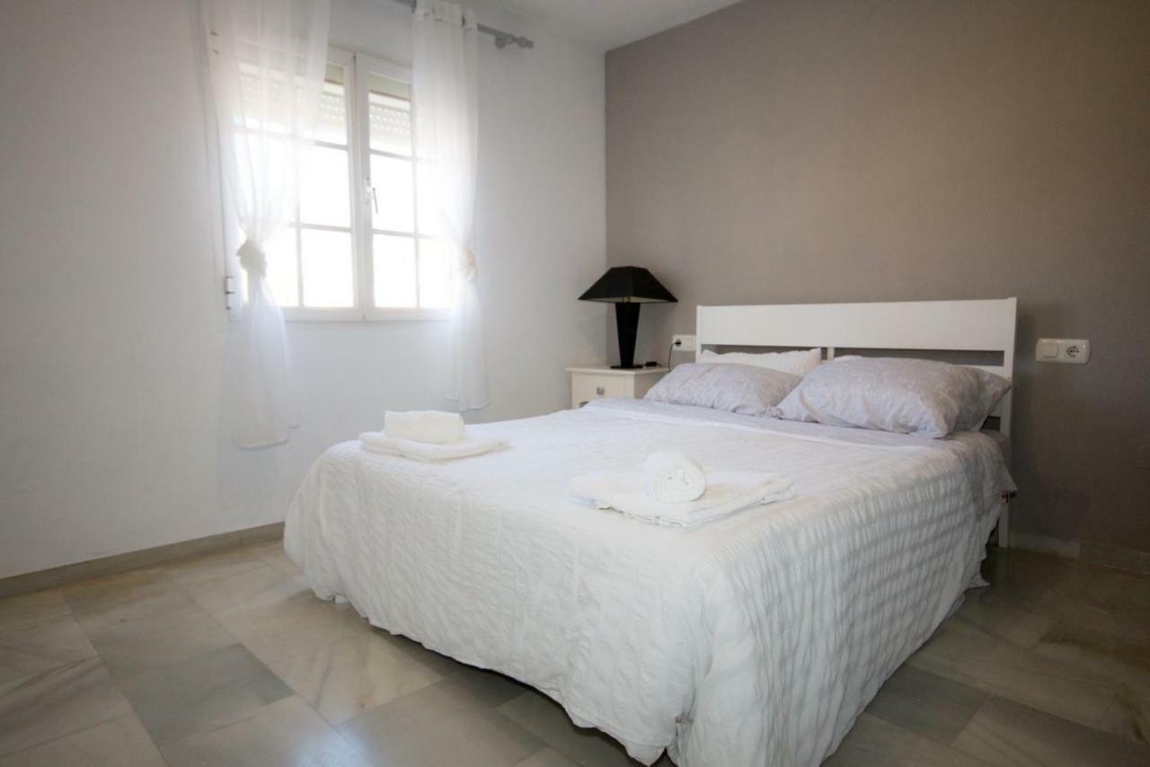 Castillo de Sabinillas Puerto De La Duquesa Beach Apartment מראה חיצוני תמונה