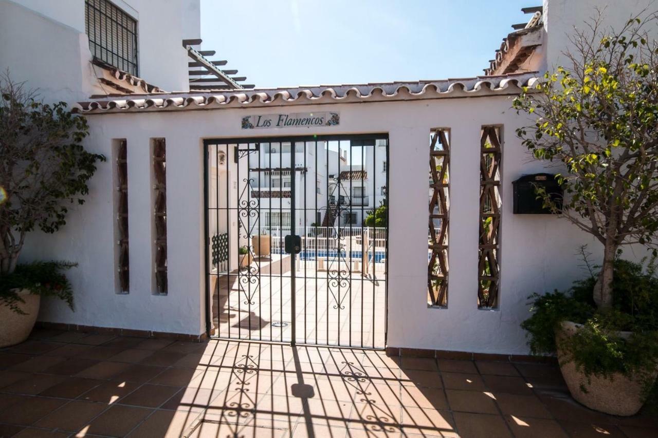 Castillo de Sabinillas Puerto De La Duquesa Beach Apartment מראה חיצוני תמונה